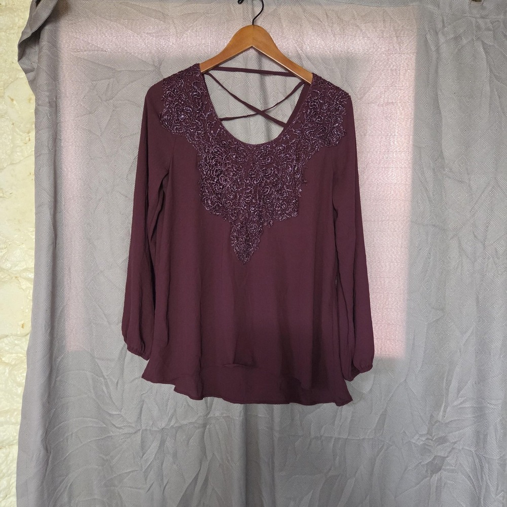 Charming Charlie Blouse Womens M Purple Scoop Neck Long Sleeve Crochet Tunic Top